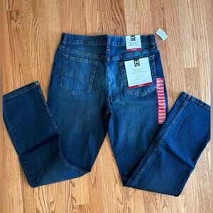NWT- Members mark- 34x34- straight fit- premium stretch denim